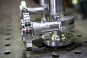 Detail Stutzen