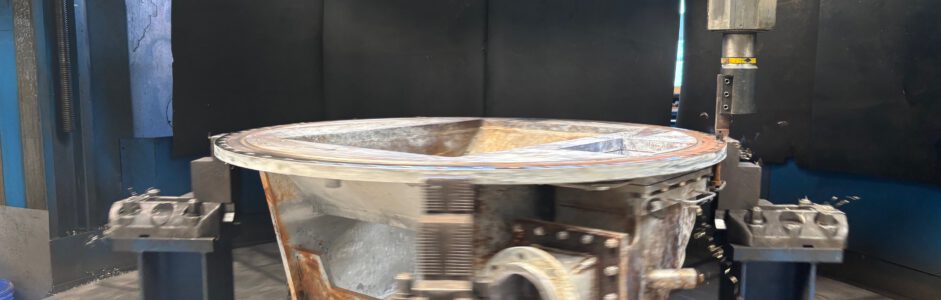 PRAXISBEISPIEL REPARATUR: INSTANDSETZUNG DER DICHTFLÄCHEN VON LAGERSCHILDERN