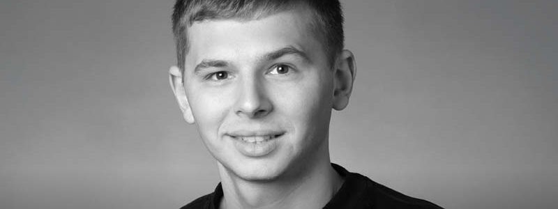 HERZLICHEN GLÜCKWUNSCH ZUM 15-JÄHRIGEN BETRIEBSJUBILÄUM, DENNIS!